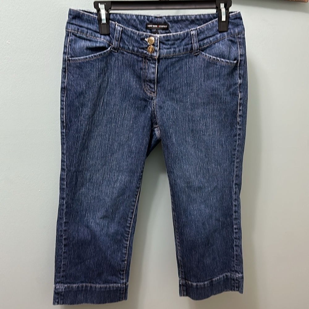 NEW York & Company Woman’s size 6 jeans cropped pants